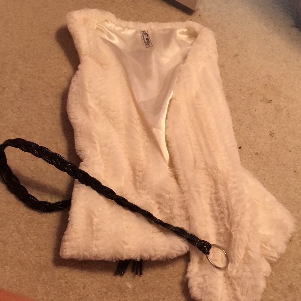 White vest